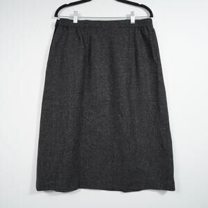 Vintage Personal 100% Wool Skirt Gray Size 18 USA 33” Waist